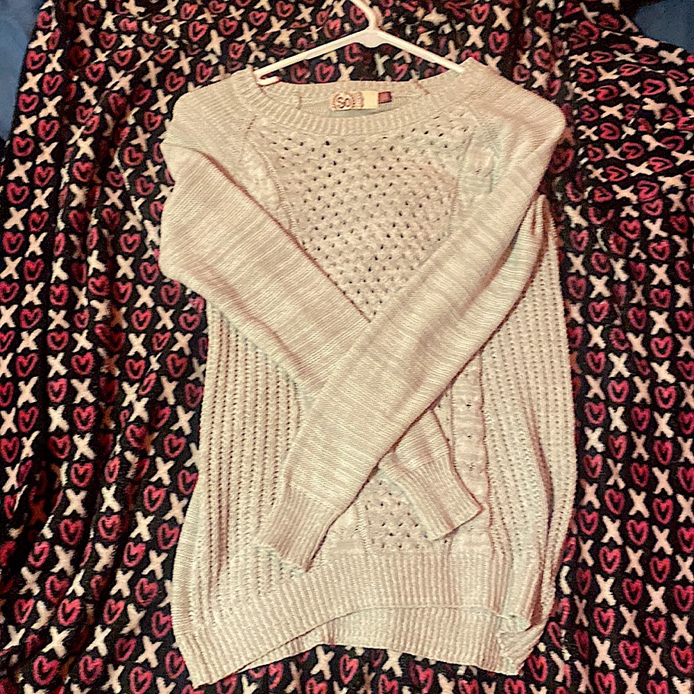 White/Gray Small Sweater